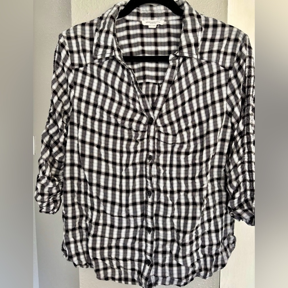 beachlunchlounge women’s Black & White Plaid Button-Down Shirt Size XL